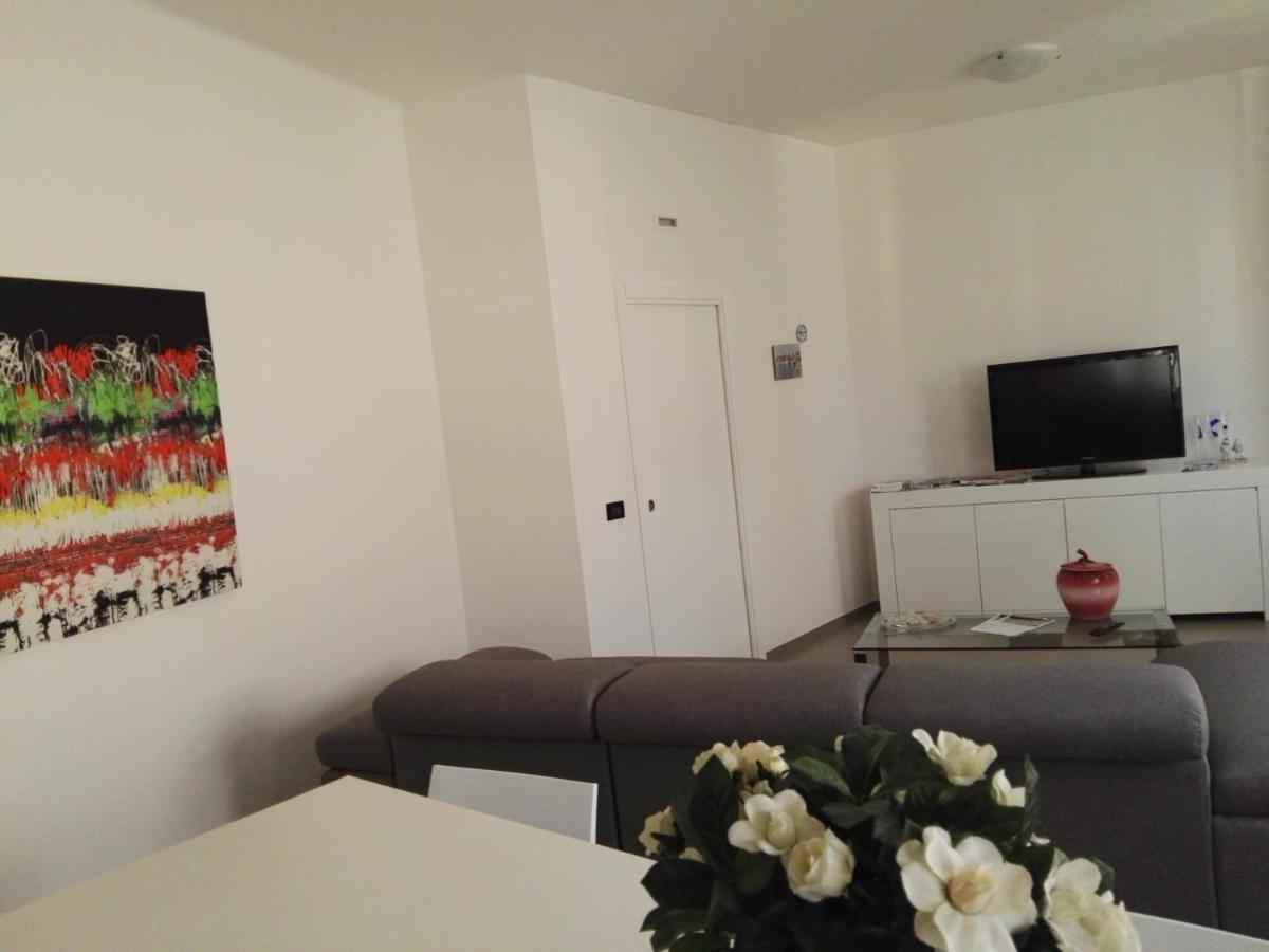 B&B "Al Colle 11" ファーノ エクステリア 写真
