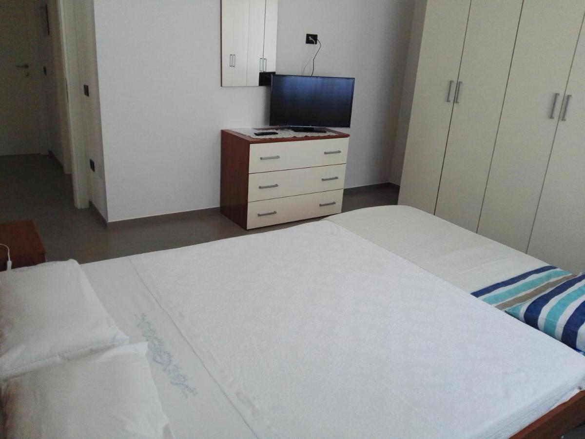 B&B "Al Colle 11" ファーノ エクステリア 写真